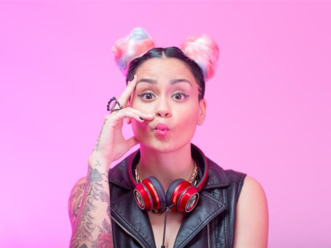 不爱土豪金,挑几款冰点价中国红数码产品过新年