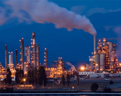 国际原油暴跌利好什么行业,国际原油升值最新政策