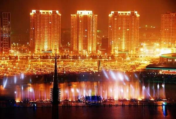 没有雾霾天的郑州还是挺美的