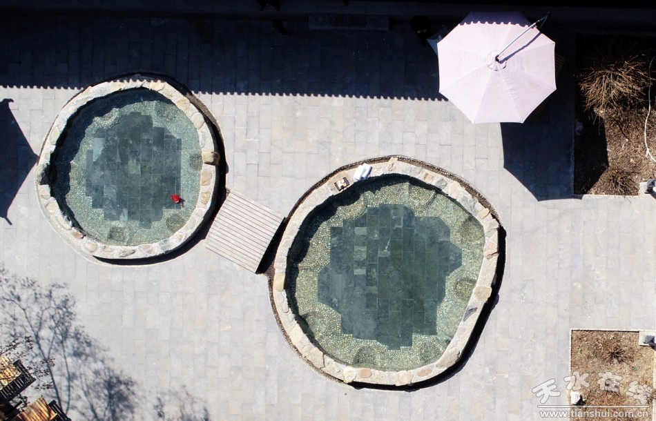 又到花开烂漫时下一句,清明出游来汤峪踏青泡温泉