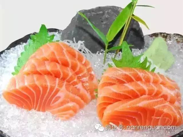 史上简单粗暴虐腹技能,肌肉硬汉教你全面虐腹,虐出腹肌人鱼线