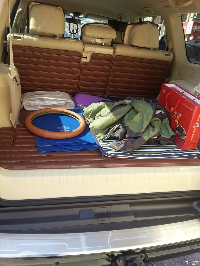 普拉多4000和兰德酷路泽4000油耗,lc250普拉多2.4t百公里油耗