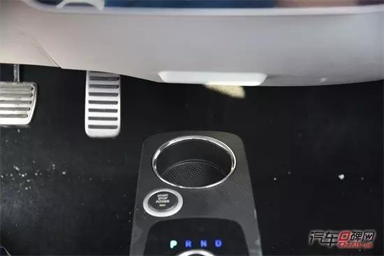 众泰e200车机,众泰新款e200官图