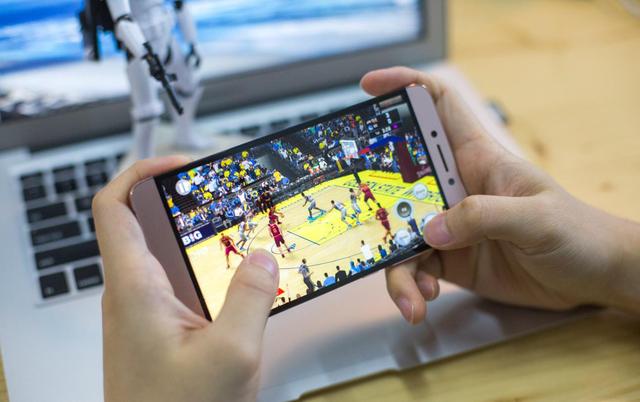 为什么乐max2这么便宜,乐max2发布价格