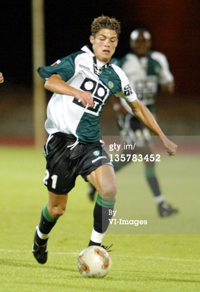 足球鞋nike传奇系列,耐克刺客cr7足球鞋推荐