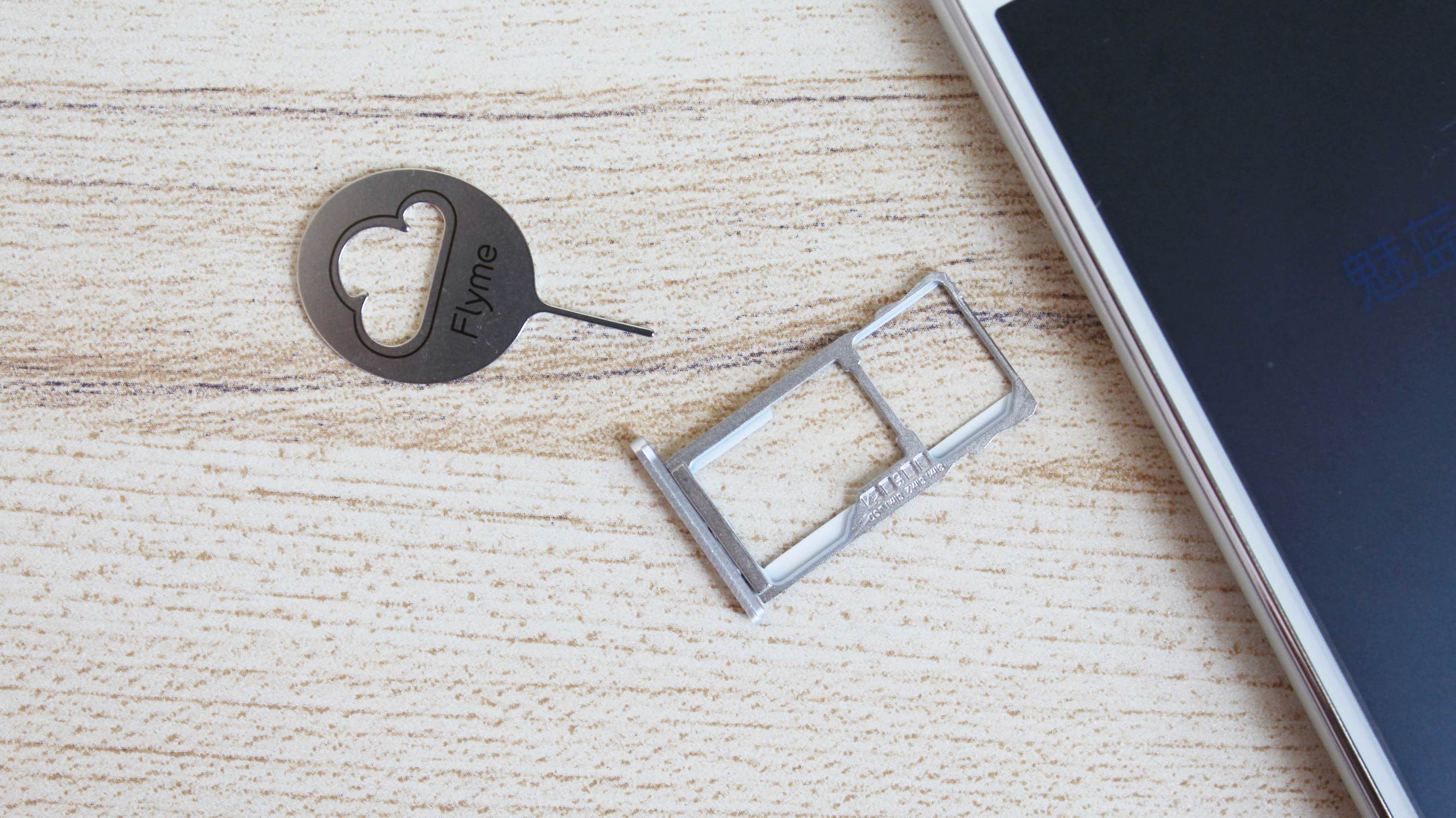 魅蓝3魅蓝3s,魅蓝3s刚发布多少钱