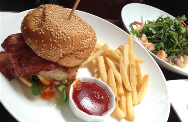 盘点鳄鱼的六大天敌都有哪个,盘点鳄鱼的十大天敌