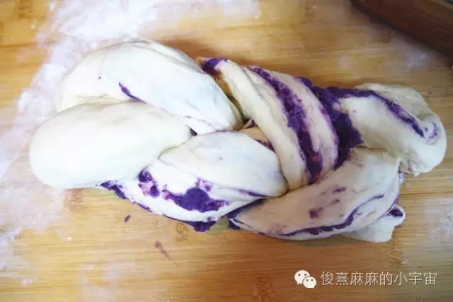 淡奶油吐司早餐做法,吐司鸡蛋淡奶油咸味早餐