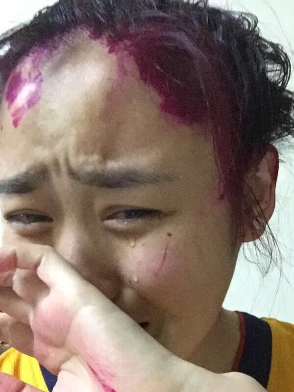 女子把头发打蜡膏用成了头皮打蜡膏，竟秀出买家秀，哭诉老板