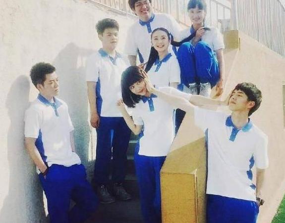 谭松韵跟欧阳娜娜,套路玩得深谁把谁当真视频