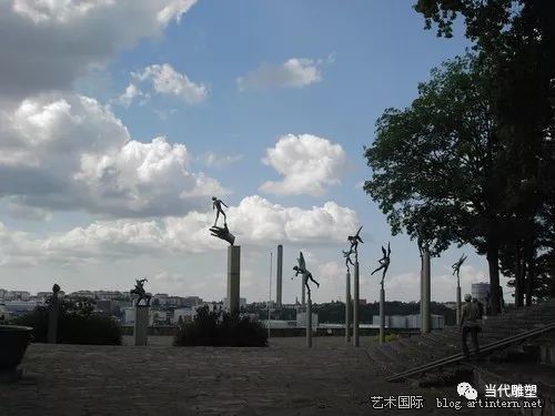 米勒斯,米勒斯雕塑