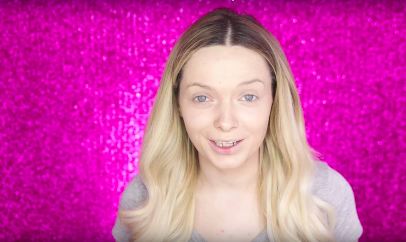 ysl圣罗兰聚焦光感蕾丝气垫,ysl的气垫卡粉吗