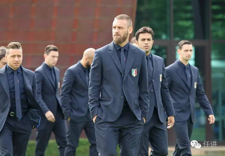 瓒崇悆鍜垖瑙嗛,瓒崇悆鍘熷湴鑸旂悆