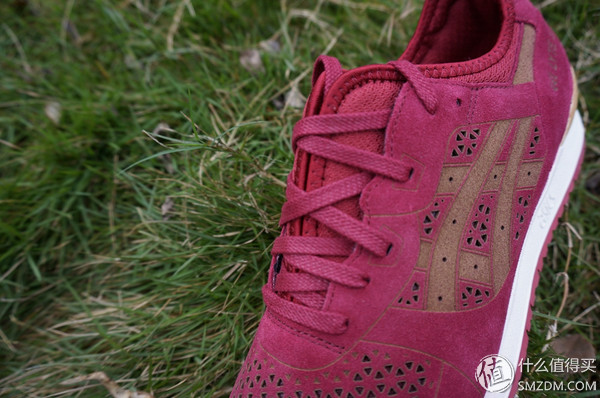 众测报告：美国潮牌网站REVOLVEClothing购物体验