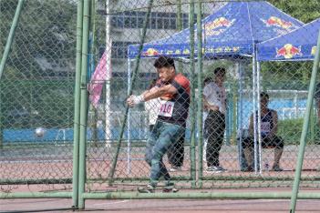 绿茵逐鹿赛场称雄：思源田径队再夺省大运会总冠军