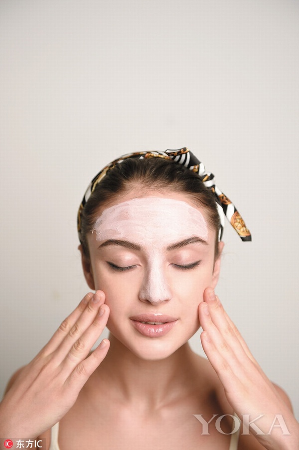 收缩毛孔粗大什么护肤品效果最好,收缩毛孔粗大的护肤品有效