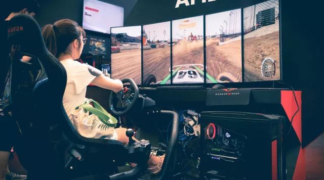 智能手机变“器官”，00后成“赛博电子合成人”？