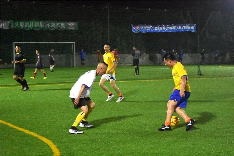 太帅狂风暴雨阻挡不了他们的激情，这场球他们踢得太精彩