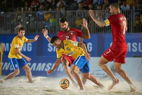 增加核心力量训练的动作,增强膝盖力量的训练方法