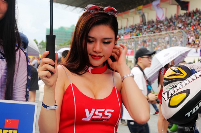 周末别宅啦快来看泛珠赛车节第一天的精彩花絮