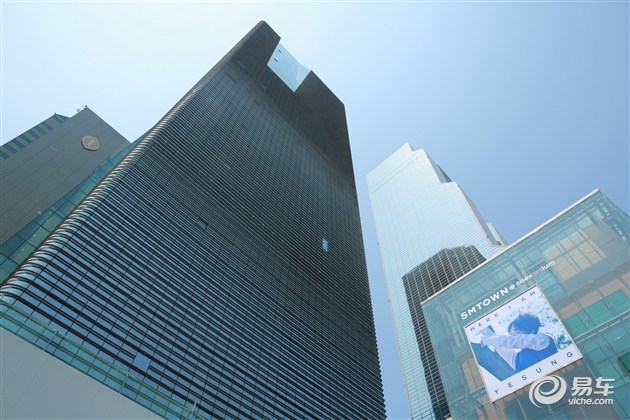 本田雅阁混动与索纳塔混动哪个好,索纳塔九混动怎么样