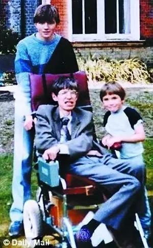 霍金是怎么知道这么多的,霍金真实秘密