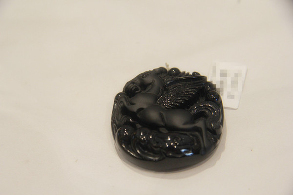 中国佛牌黑曜石,雕工细致的阿弥陀佛黑曜石