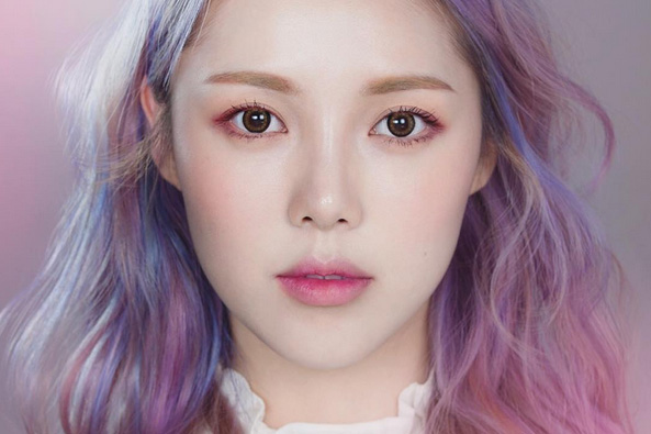 打造高级妆感的必备底妆单品,可以让底妆细腻服帖的妆前乳