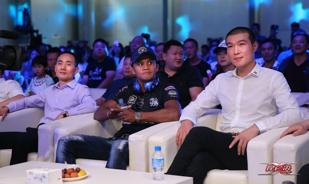 大咖精彩助阵,昆仑决拳王播求张扬