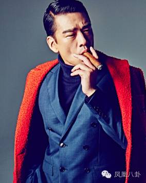 花10万订做西装,收入一半买雪茄!有一种霸道总裁叫做王耀庆