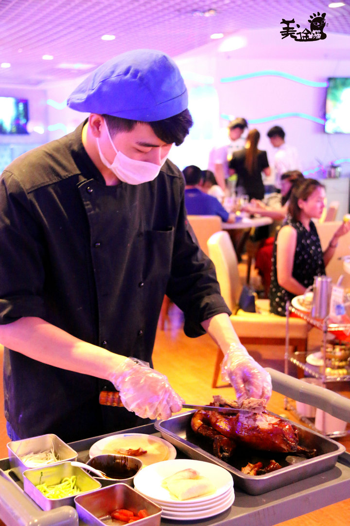 看花样男子去哪里看,深海八百米海鲜自助