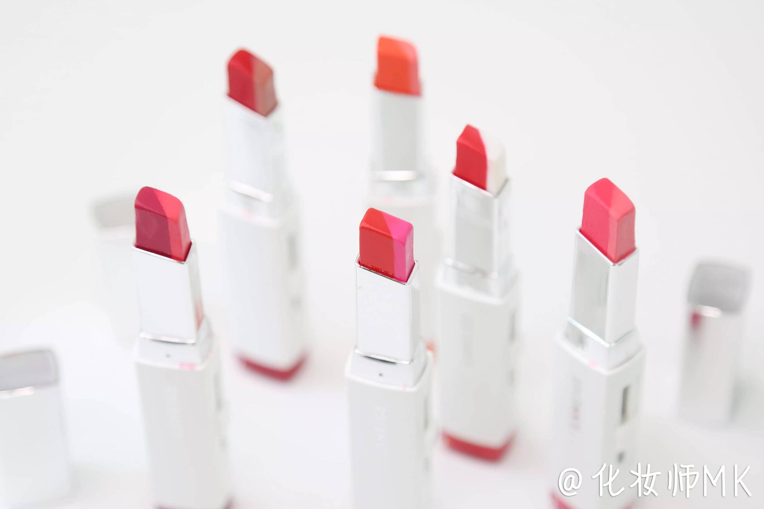 兰芝双色立体唇膏如何涂,兰芝双色唇膏哪个好看