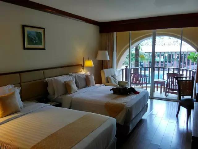 带上小蚁运动相机游泰国（二）普吉岛的沙滩美食和人妖