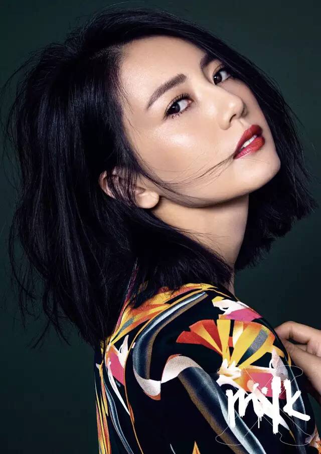 她的衣品,她的发型穿搭才是流行范本