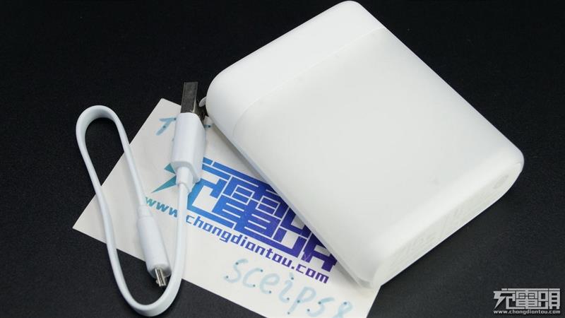 小米55瓦无线充电器拆解视频,小米车载充电器100w拆解