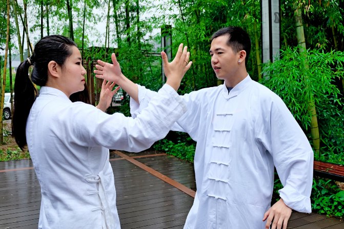 在这座神山中，我们每个人都是武林高手