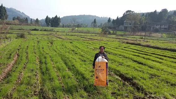 只有门脸没有货，人家这超市凭啥还这么火？