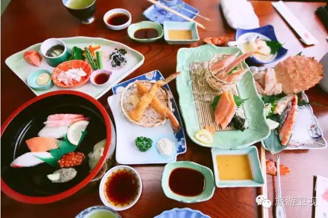 胡歌霍建华最美的场景视频,胡歌霍建华冬天游玩