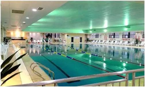 亲子游泳地点推荐成都,成都暑假适合带孩子游泳的地方