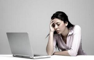 成天睡不着觉怎么回事,成天睡觉都睡不够是生什么病吗