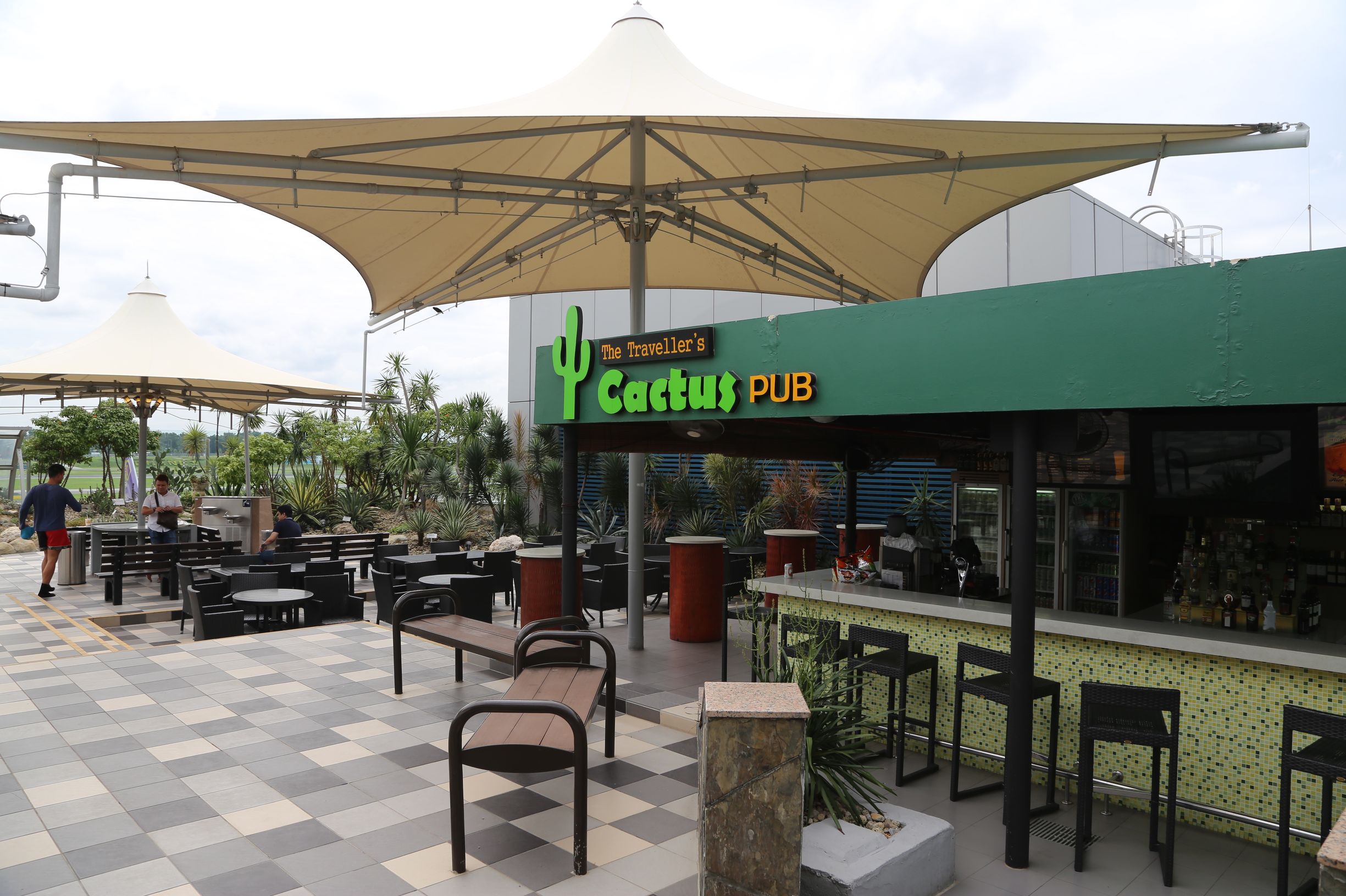 新加坡机场升级攻略超难,新加坡最牛机场