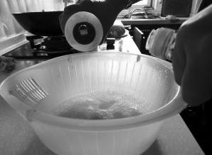 家政阿姨才知道的清洁小妙招,家政拖地清洁小妙招