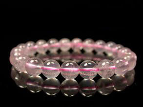 绿粉晶原石价值多少,草莓晶粉晶哪个价值高