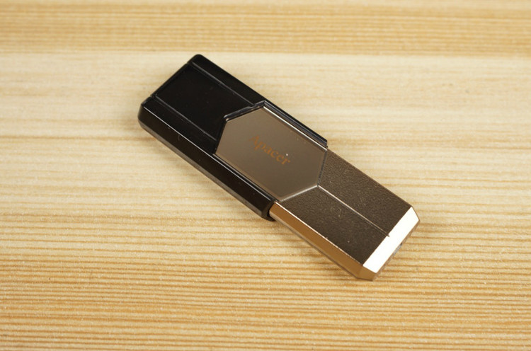 主打安全加密,宇瞻指纹识别U盘H650开箱