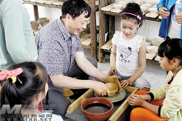 游仙区少年宫,绵阳市游仙镇第一小学