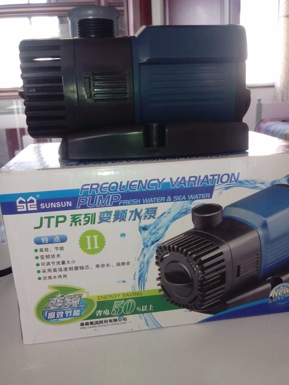 没养鱼有油膜,没养鱼只是在岸上走