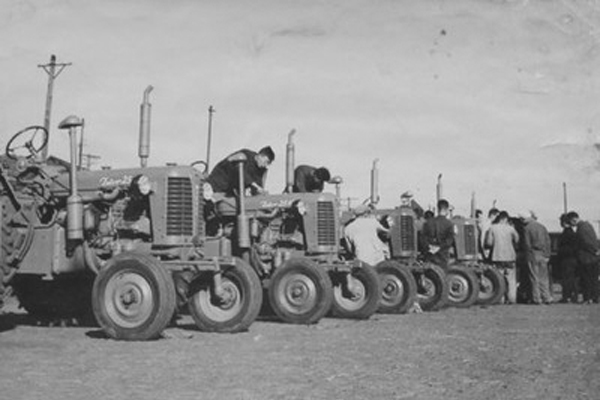 土地集体所有是怎么形成的,国有土地变成集体的