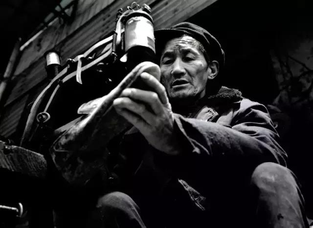 失传已久的街边老手艺,济南老泉城路消失的老铺子