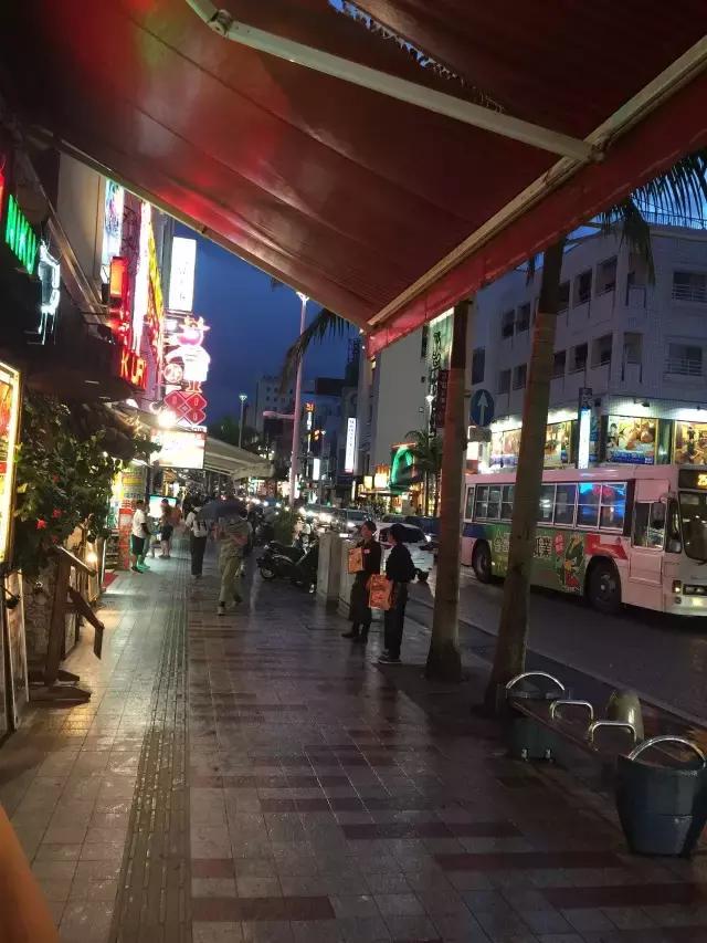 冲绳旅行攻略美食推荐,日本冲绳新都心亲子游购物攻略