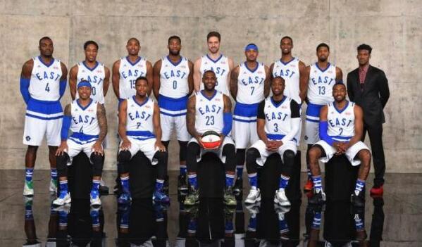 NBA03—16赛季全明星全家福照片詹韦好基友邓肯跨世纪